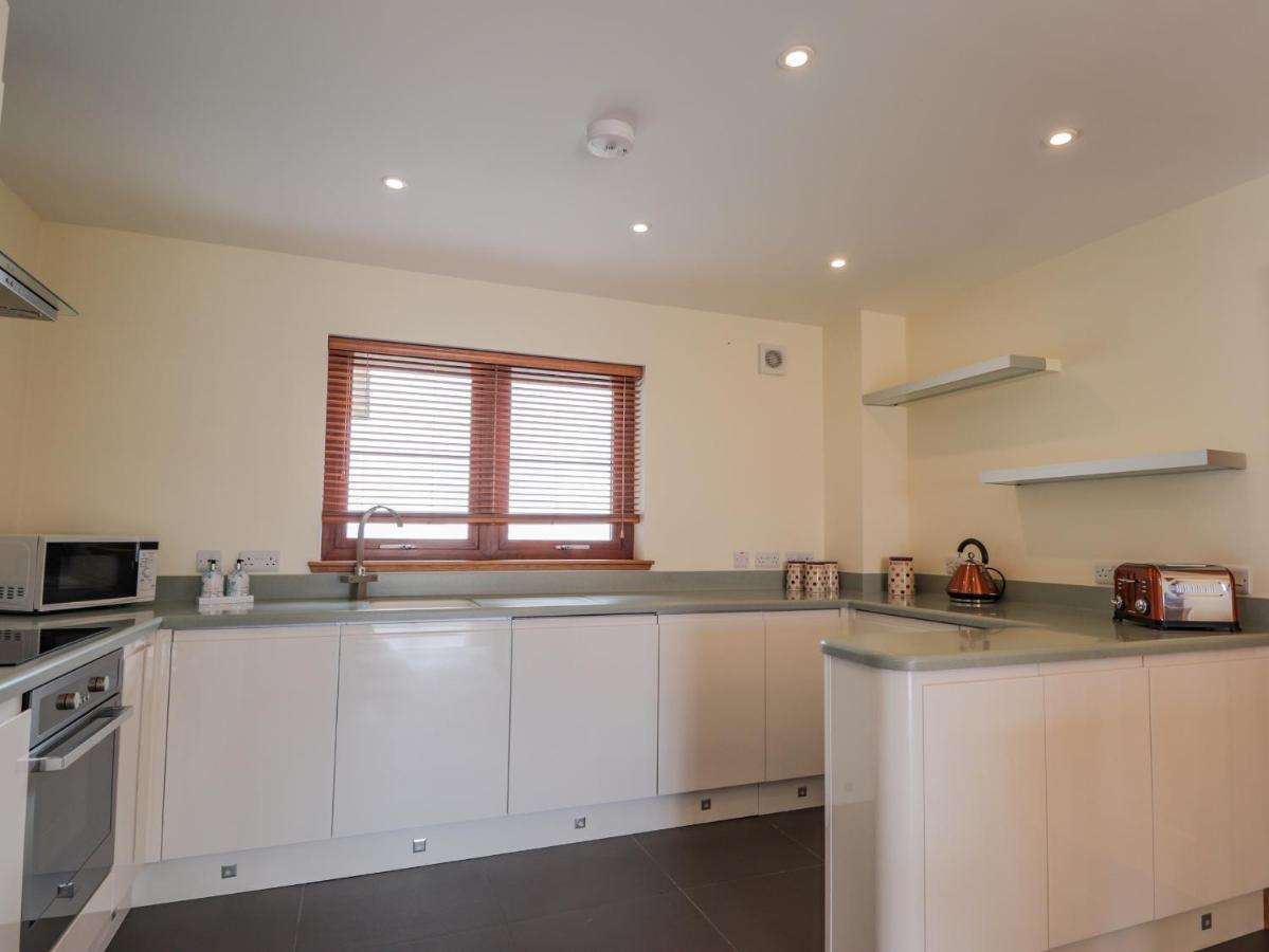 Lossiemouth Bay Cottage Экстерьер фото