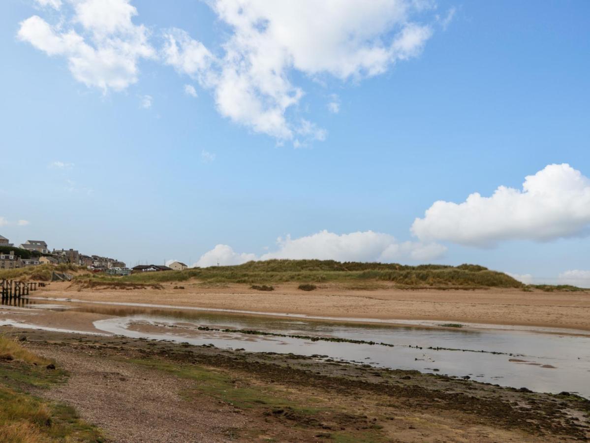 Lossiemouth Bay Cottage Экстерьер фото