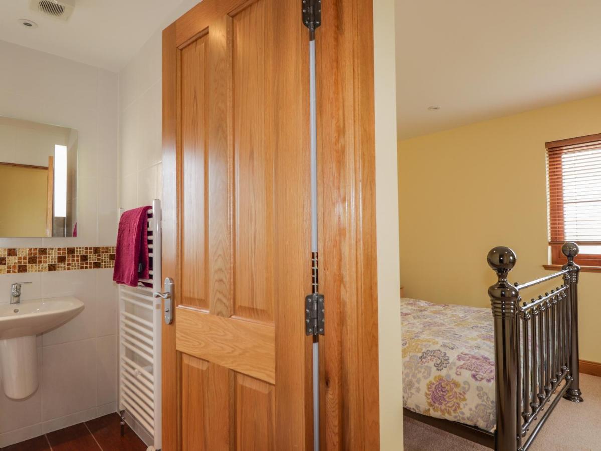 Lossiemouth Bay Cottage Экстерьер фото